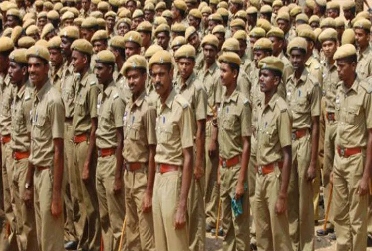 महाराष्ट्र: पुलिस भर्ती परीक्षा में नकल करते पकड़े गए पांच लोग