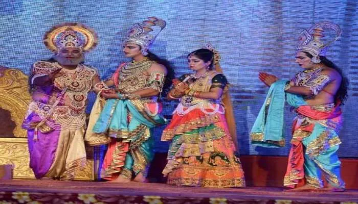 रामनगरी में शुरू होने वाली है रामलीला, जानें किसे मिला प्रभु राम का रोल….