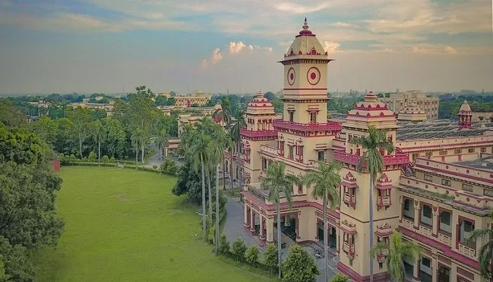 पैसों की कमी से जूझ रहा बीएचयू, जानें क्यों बंद करने पड़े RT-PCR टेस्ट