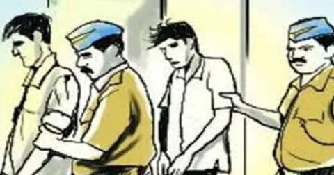 सलाखों के पीछे पहुंचे घूम-घूम कर ताला तोड़ने वाले शातिर चोर