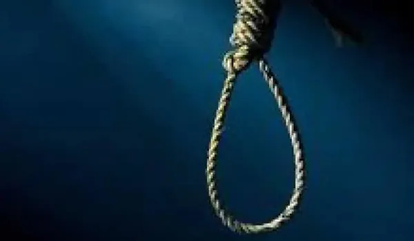 रामपुर: बेटे के जन्म के चार दिन बाद ग्रामीण ने फांसी लगाकर दी जान