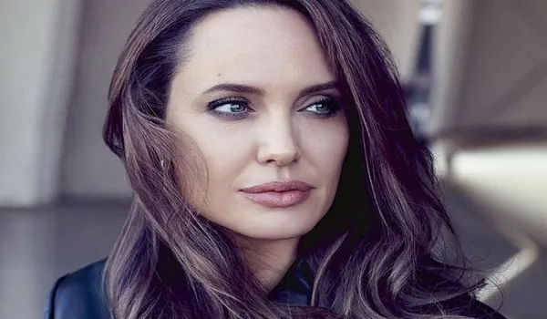 अफगानिस्तान की महिलाओं और बच्चियों को लेकर परेशान हुई एंजेलिना जोली, सोशल मीडिया पर पीड़ित बच्ची का पत्र किया शेयर