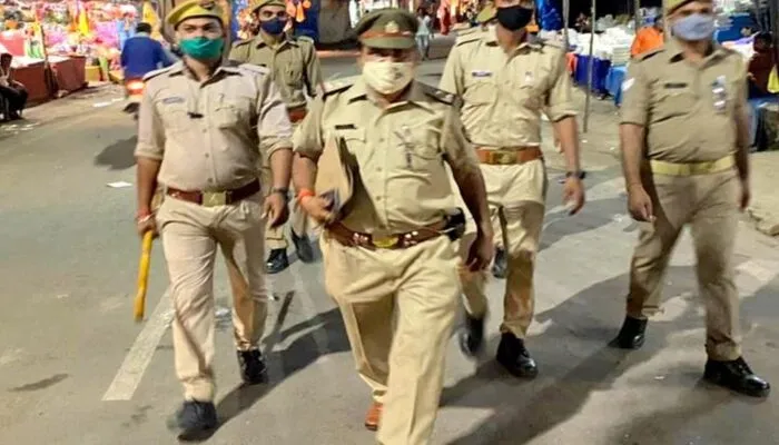 सीतापुर: देवर ने भाभी की गर्दन पर चाकू से वार कर उतारा मौत के घाट, जांच में जुटी पुलिस