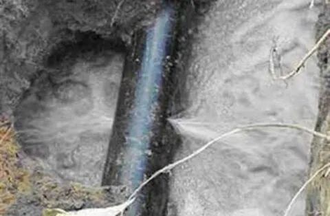 हल्द्वानी: 24 घंटे बाद भी ठीक नहीं हो पायी पेयजल लाइन