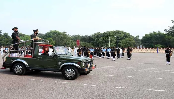 लखनऊ: मेडिकल ऑफिसर बेसिक कोर्स के समापन पर सेरेमोनियल परेड, जानें कौन बना सर्वश्रेष्ठ अधिकारी