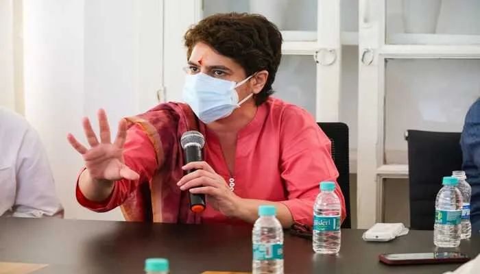 पूरे यूपी में प्रतिज्ञा यात्रा निकालेगी कांग्रेस, प्रियंका ने लिए ये बड़े फैसले….