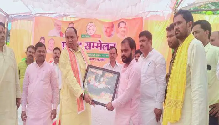 बाराबंकी: भव्य प्रबुद्ध सम्मेलन में उपेंद्र सिंह रावत हुए शामिल, कही ये बात…