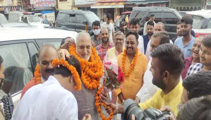 अमेठी:  दर्जा प्राप्त कैबिनेट मंत्री का भव्य स्वागत, कही बड़ी बात…
