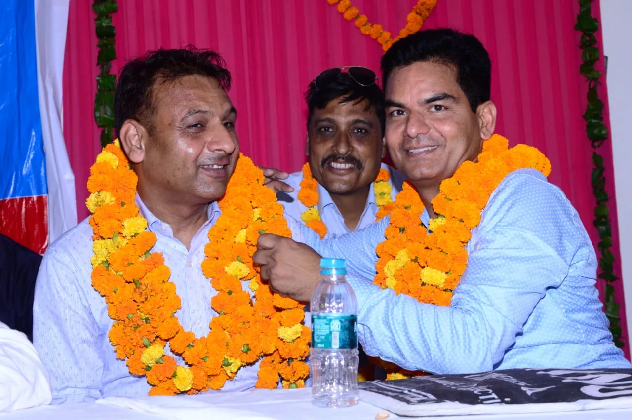 द्विवार्षिक अधिवेशन में ग्राम विकास अधिकारियों ने रखी रिक्त पदों को भरने की मांग, मंत्री का मिला आश्वासन