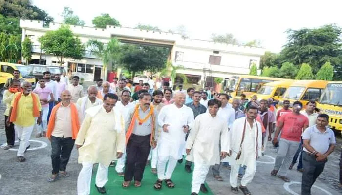 अमेठी: योगी के मंत्री का बड़ा बयान, कहा- किसानों की सच्ची हितैषी भाजपा