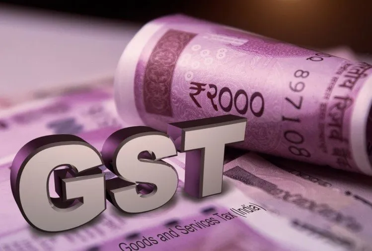 GST collections rise: मार्च में जीएसटी राजस्व में 8.8% की बढ़ोतरी, पार हुआ 2 लाख करोड़ का आंकड़ा