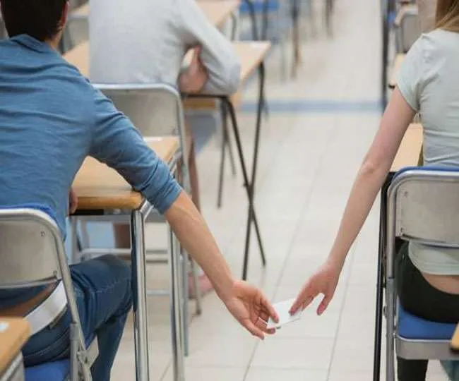 बरेली: मुख्य परीक्षा में पकड़े 43 छात्रों पर कार्रवाई