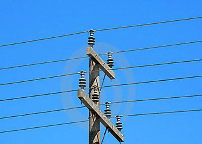 बरेली: हाईटेंशन की चपेट में आया ट्रक चालक