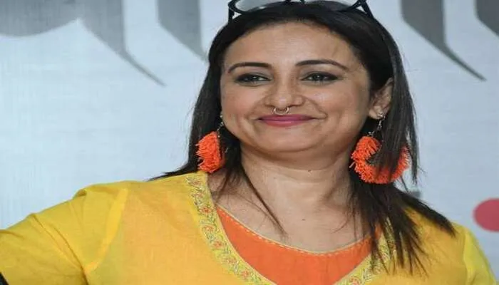 ‘शर्मा जी की बेटी’ में काम करेंगी दिव्या दत्ता, एक्ट्रेस ने माधुरी दीक्षित को किया रिप्लेस