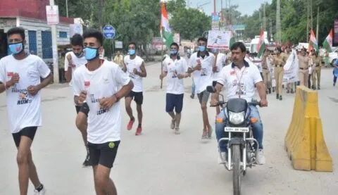 खटीमा में फिट इंडिया फ्रीडम रन में दौड़े 600 प्रतिभागी