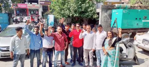 हल्द्वानी: बीपीएल धारकों को निशुल्क पेयजल कनेक्शन देने की मांग, जल संस्थान में प्रदर्शन