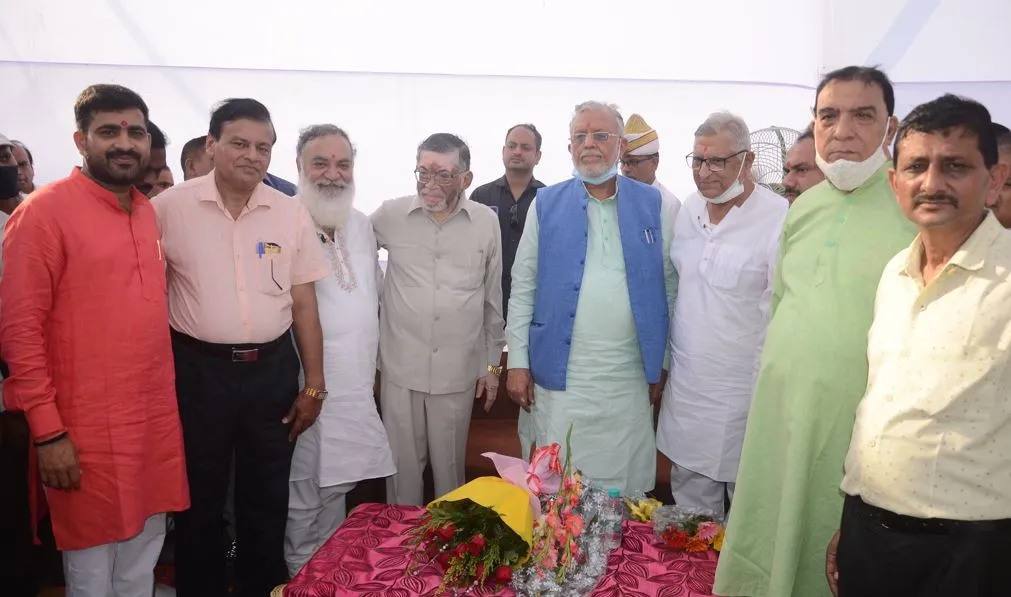 बरेली: गज ग्रीन बिला में बनाएं सपनों का आशियाना- सुरेश खन्ना