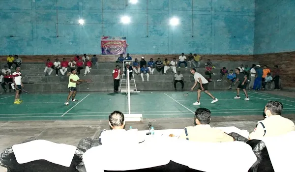 रामपुर : 38 वीं अंतरजनपदीय पुलिस बैडमिंटन प्रतियोगिता में पुरुष वर्ग में बिजनौर, महिला में बरेली की टीम विजयी