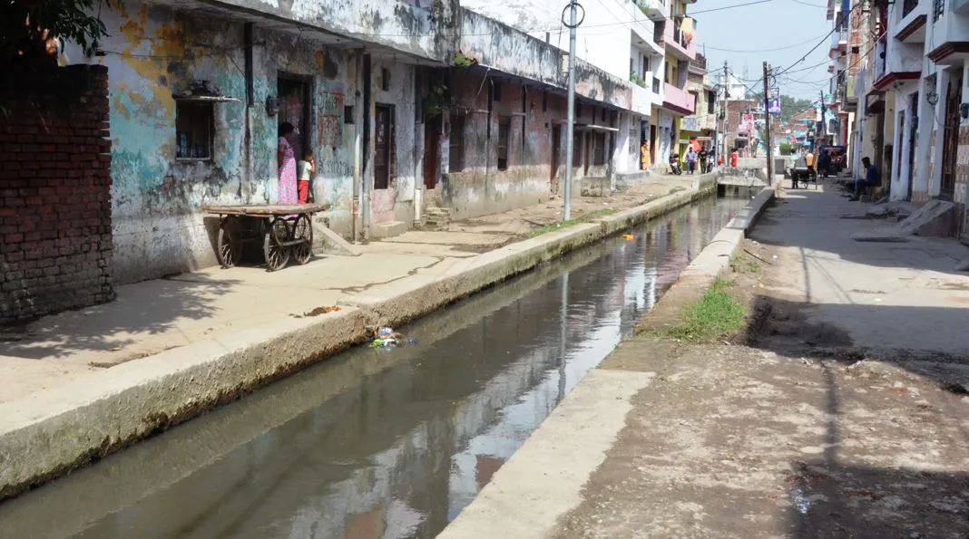 बरेली: नाले कवर्ड न होने से बढ़ती आबादी के बीच बढ़ा खतरा