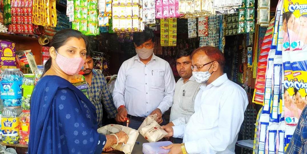 बरेली: दूध में मिलावटखोरी बढ़ने पर कार्रवाई शुरू, फैक्ट्री पर छापा