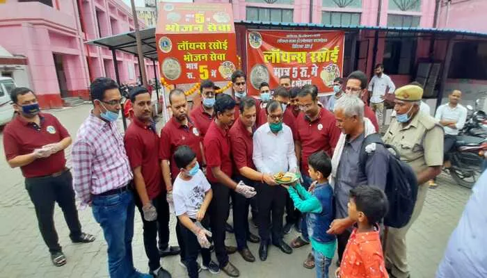 अयोध्या: लायंस क्लब ने जिला अस्पताल में शुरू किया लायंस रसोई