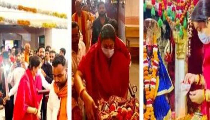 अमेठी:  कड़ी सुरक्षा के बीच देवी शक्तिपीठ अहोरवा भवानी मंदिर में स्मृति ईरानी ने टेका माथा
