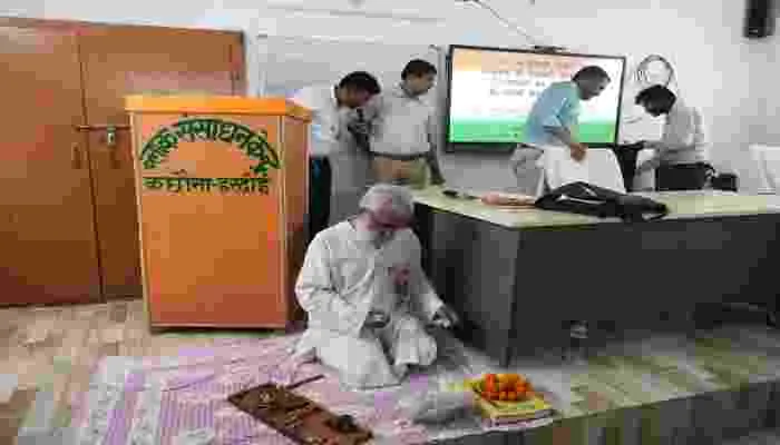 हरदोई: गांधी जयंती पर शताब्दी पुस्तकालय का संदीप पांडेय ने उद्घाटन, जानें क्या कहा?