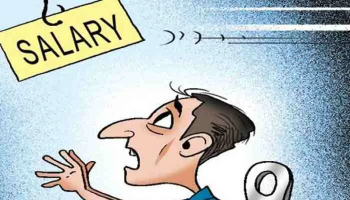 जालौन: मेडिकल कर्मियों ने प्रबंधन पर लगाया उत्पीड़न का आरोप, जानें मामला