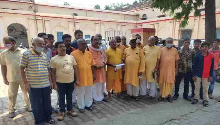 हरदोई: गौ सेवक पर दर्ज मुकदमा वापस लेने की मांग, जानें पूरी मामला?