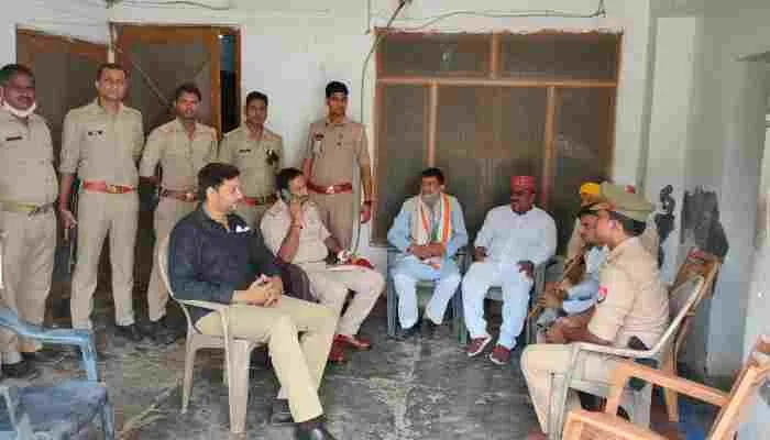 अयोध्या: सीतापुर जा रहे कांग्रेस नेताओं को पुलिस ने किया हाउस अरेस्ट