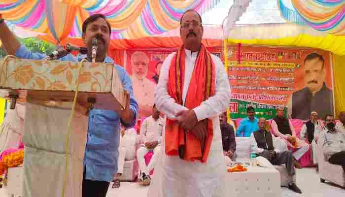 35 फीसदी फसल नुकसान पर सरकार दे रही सौ प्रतिशत मुआवजा : सांसद