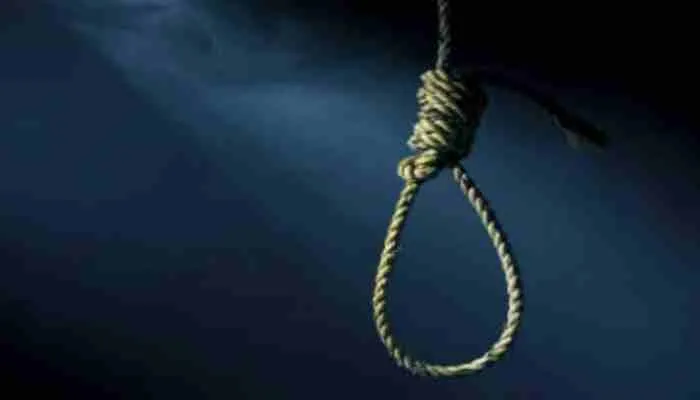 एमडी की पढ़ाई कर रही विवाहिता का लटका मिला शव, परिजनों ने लगाया ये आरोप