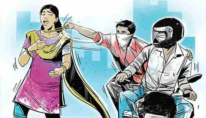 लखनऊ: स्नैचरों ने छीना महिलाओं का चैन, घर से निकलना मुश्किल