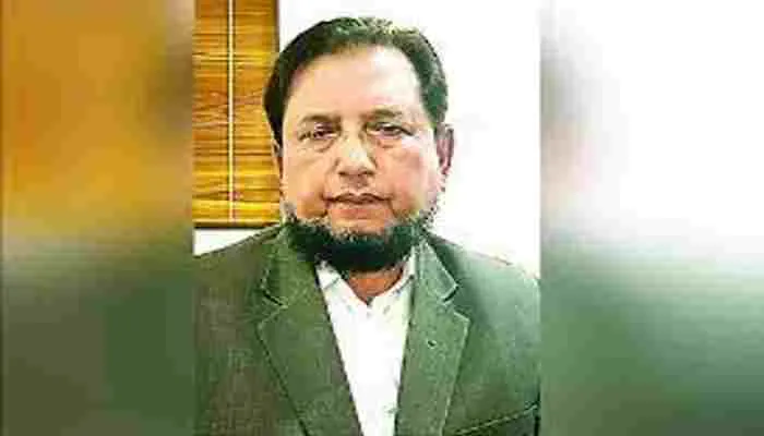 यूपी: वरिष्ठ आईएएस इफ्तिखारुद्दीन की खाली कुर्सी पर बैठे आरके सिंह, जानें क्यों?