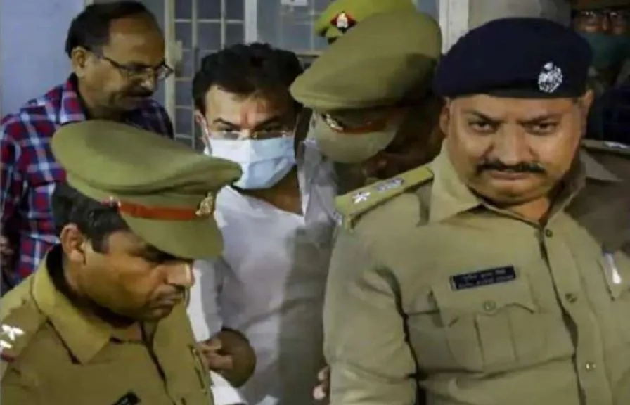 लखीमपुर खीरी हिंसा के मुख्य आरोपी आशीष का नमूना डेंगू की जांच के लिए भेजा गया
