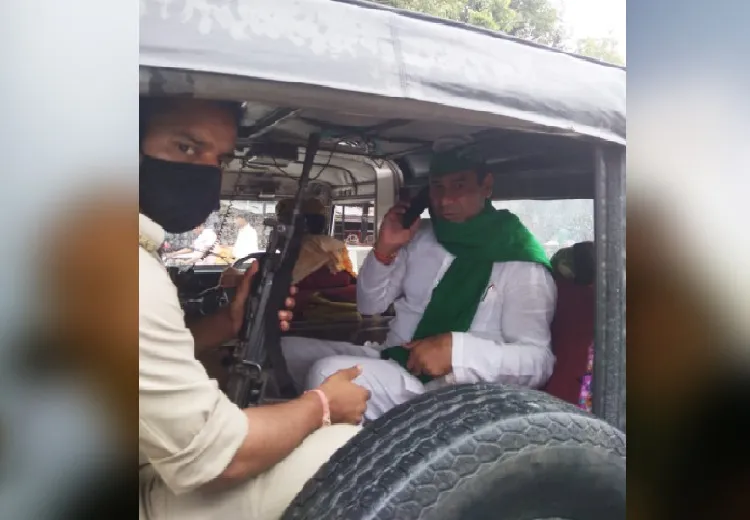 बरेली: रेल रोकने जा रहे किसान नेता डॉ. रवि नागर चौपला चौराहे से गिरफ्तार