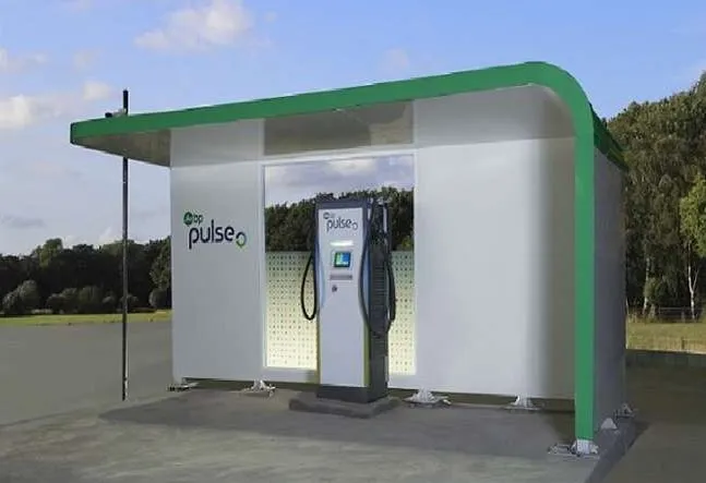 जियो-बीपी ने लॉन्च किया पहला मोबिलिटी स्टेशन, मिलेंगी ये सारी सुविधाएं