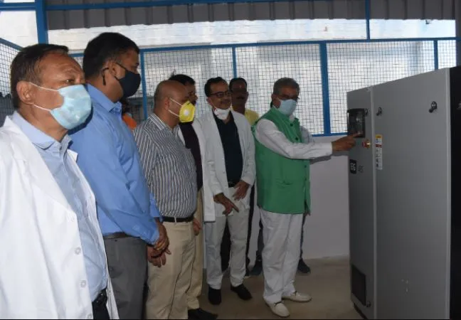 बरेली: ऑक्सीजन प्लांट उद्घाटन के दौरान शहर विधायक बोले- नहीं आएगी कोरोना की तीसरी लहर