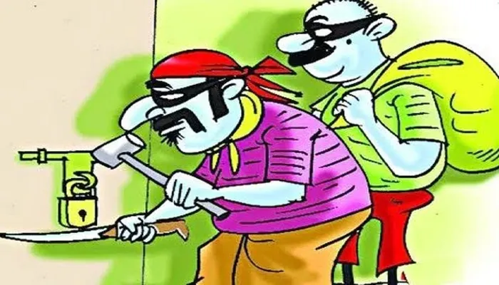 हरदोई: चोरों ने सरकारी स्कूल को बनाया निशाना, उड़ाया हजारों का माल