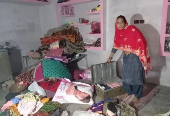 बरेली: बदमाशों ने पहले तीन घरों में की चोरी, चौथे घर में घुसे तो जाग गए परिवार वाले, फायरिंग में चार घायल