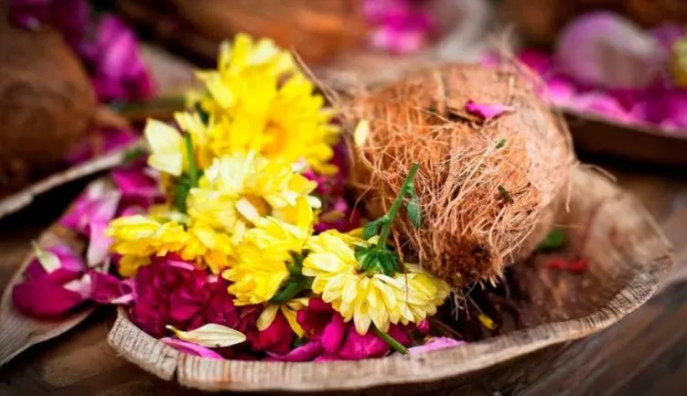 जानें क्यों नारियल के बिना अधूरा होता है पूजा-पाठ