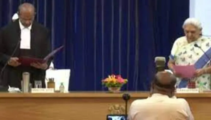 जस्टिस राजेश बिंदल होंगे इलाहाबाद हाईकोर्ट के मुख्य न्यायाधीश, राज्यपाल ने दिलाई शपथ