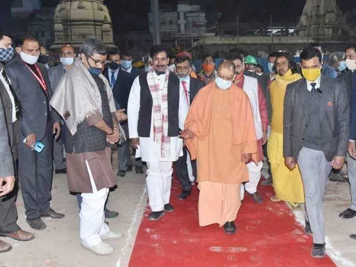 वाराणसी: दो दिवसीय दौरे पर सीएम योगी, विकास कार्यों की करेंगे समीक्षा