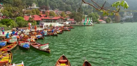 नैनीताल: मौसम खुशनुमा पर आपदा के बाद पर्यटक गायब