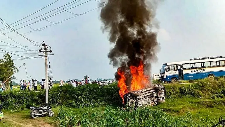 लखीमपुर खीरी हिंसा: मंत्री के बेटे को गिरफ्तार करने वाले डीआईजी का ट्रांसफर, साथ में पांच और आईजी भी हटाए गए