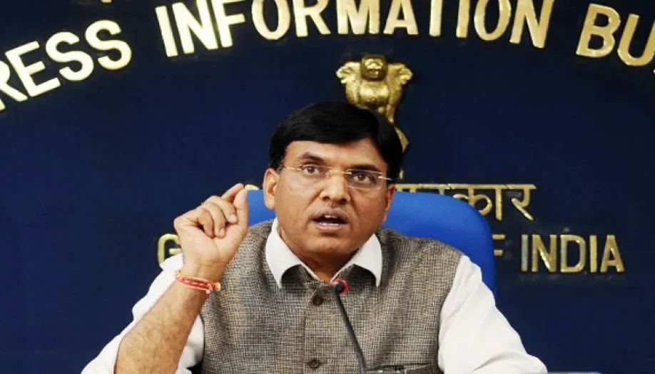 केंद्रीय स्वास्थ्य मंत्री ने चेताया, अगर कोविड प्रोटोकॉल का पालन नहीं किया गया तो बिगड़ सकते हैं हालात