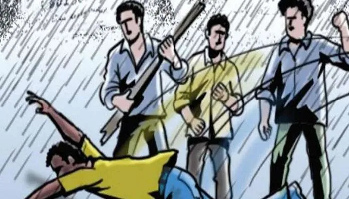 मिर्जापुर में सरेआम गुड़ी गर्दी, दबंगों ने किया पत्रकार पर हमला