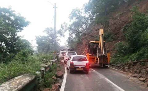 आपदा के बाद नैनीताल जिले के कितने मार्ग खुले‍, देखें लिस्ट