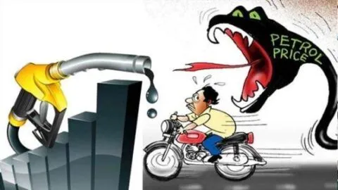 हल्द्वानी: पेट्रोल की महंगाई ने बिगाड़ा गृहस्थी का बजट, देखें 13 दिन का आंकड़ा