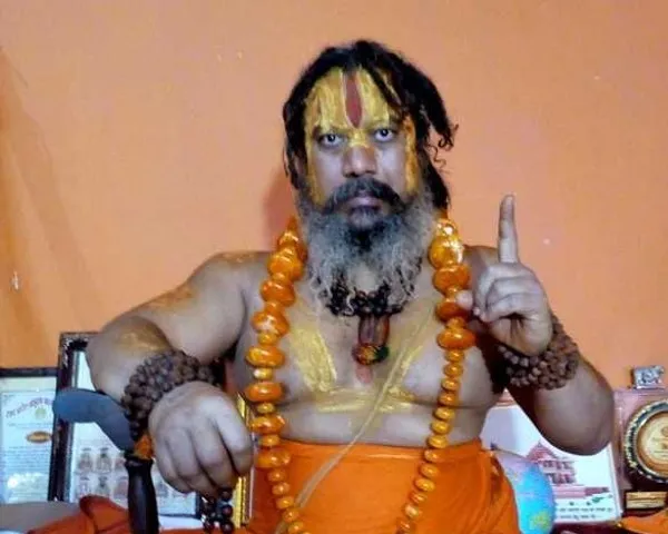 अयोध्या: संत समिति ने परमहंस को दिखाया बाहर का रास्ता, बताया फर्जी जगतगुरु